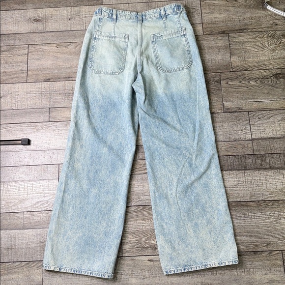 We The Free Palmer Coffed Light Wash Relaxed Jeans - Picture 6 of 14